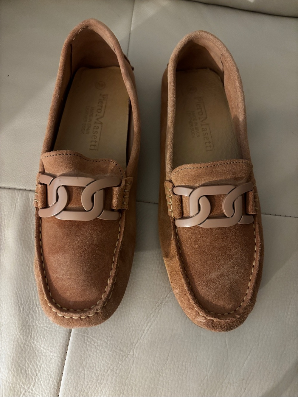 Piero Maserati Women’s Suede Loafers in Mauve Pink. Size 39